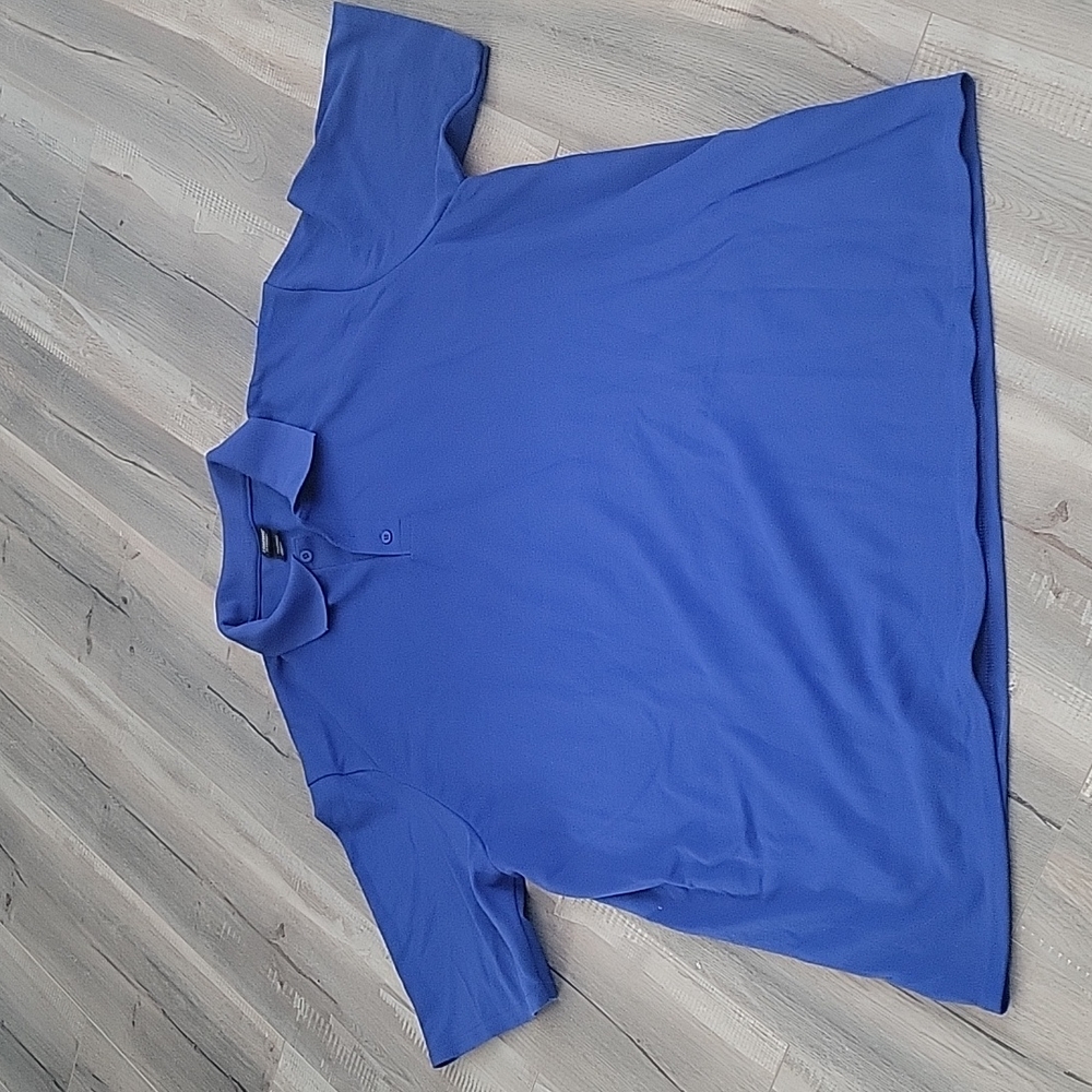 ⚫️243.  Hanes shirt for Men size xl color blue